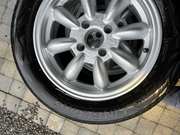 Vends 2 jantes Ford escort 6x15