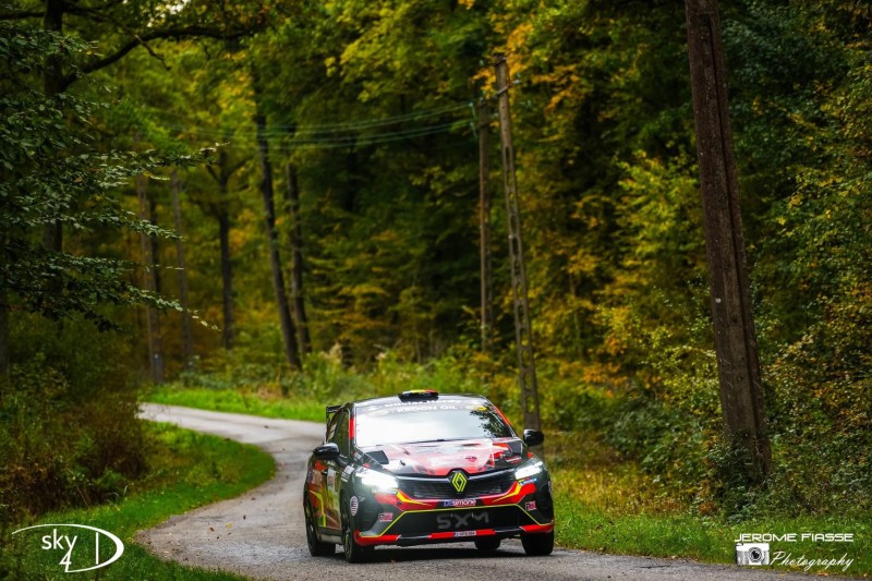 Renault Clio Rally3 à louer